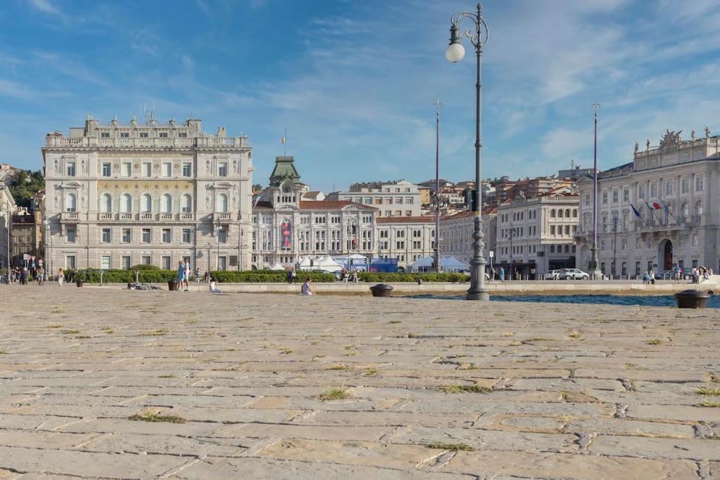 Apartments Trieste Centro I Imbriani 12 Buitenkant foto