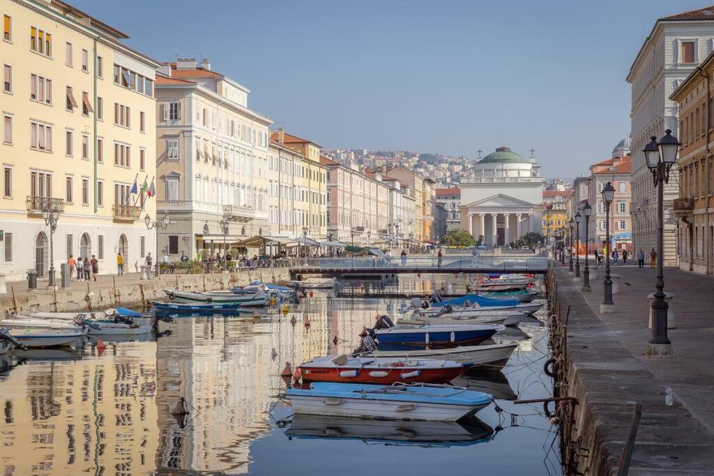 Apartments Trieste Centro I Imbriani 12 Buitenkant foto